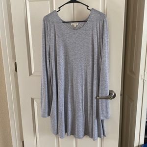 Long sleeve gray dress
